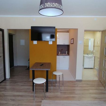 Appartement Roza Pustyni à Chrzanów Extérieur photo